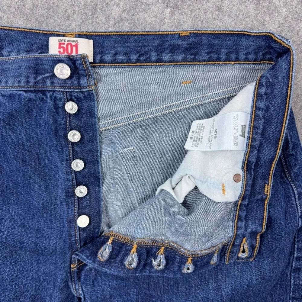 VTG Levi's Jeans Men 40x30 Blue 501 Original Straight Leg Button Fly Denim Pants